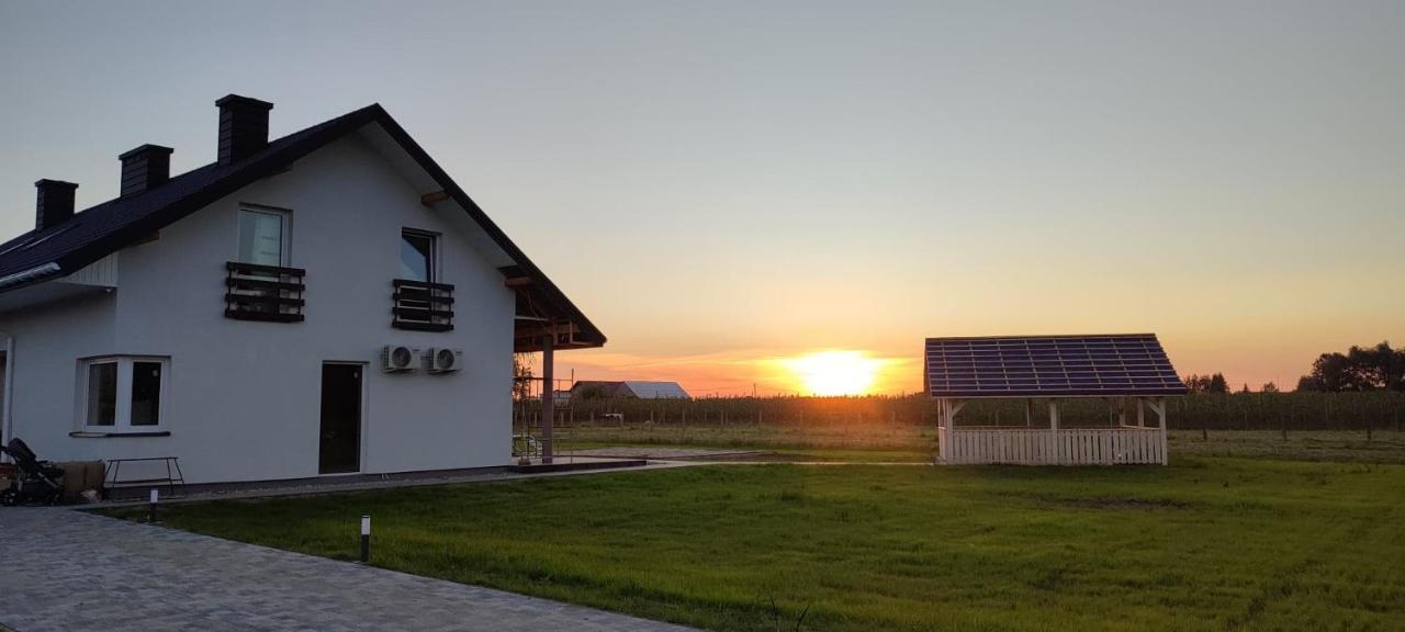 Apartamenty Wilga Spokojne Miejsce Z Calorocznym Jacuzzi I Letnim Basenem Exterior foto