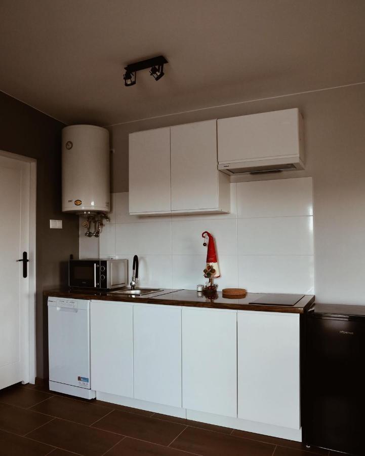 Apartamenty Wilga Spokojne Miejsce Z Calorocznym Jacuzzi I Letnim Basenem Exterior foto